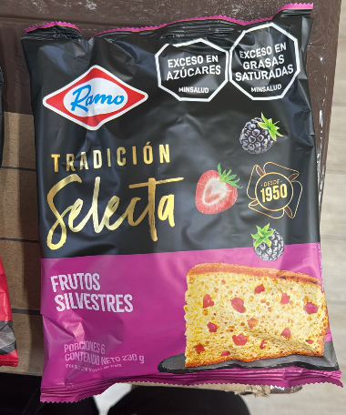 Empaque de ponqué Ramo Tradición Selecta Frutos Silvestres de 230 g