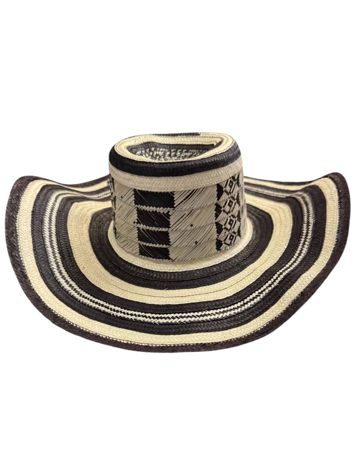 Sombreros vueltiaos tejidos a mano