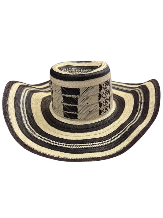 Sombreros vueltiaos tejidos a mano